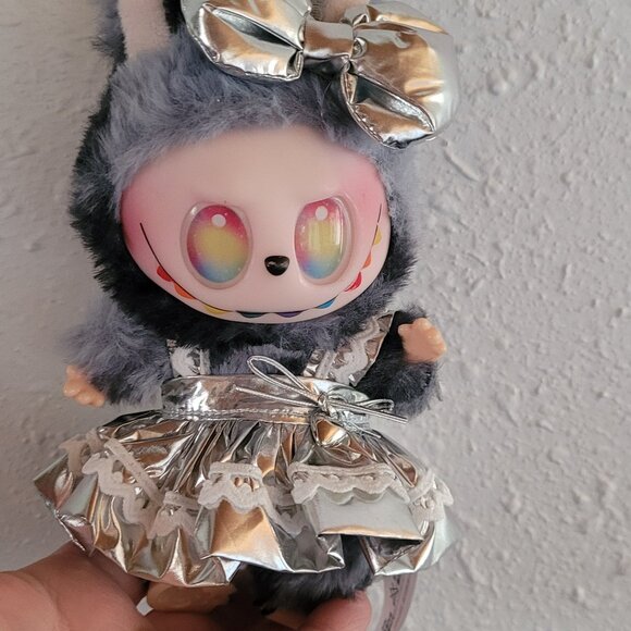 Labubu Silver metallic dress and bow outfit 2 pc no doll - Picture 4 of 10